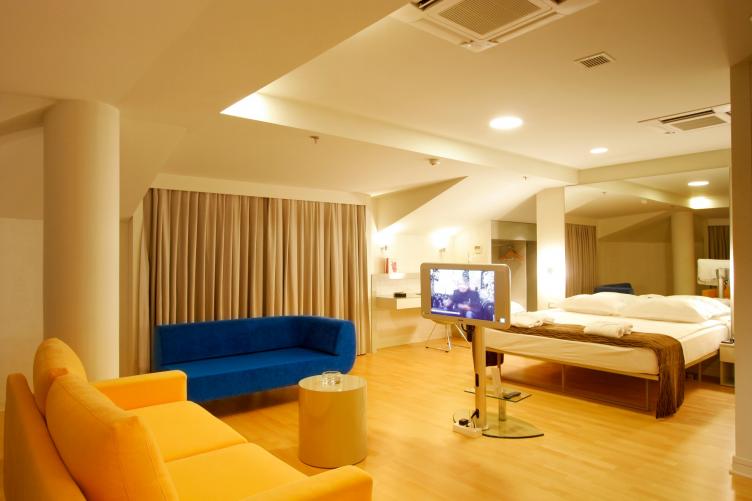 Richmond Nua Wellness Spa