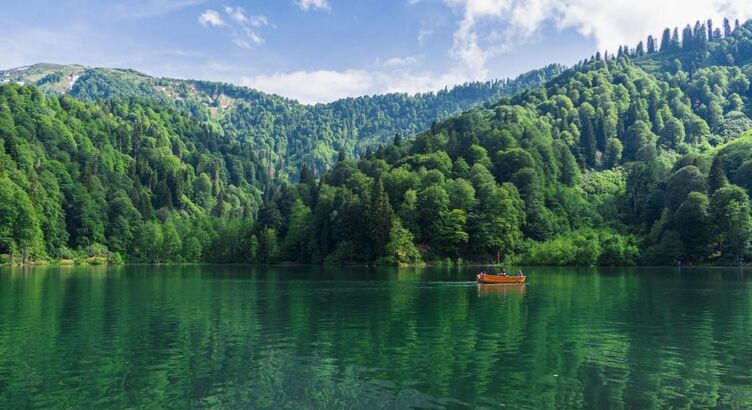  Ramazan Bayramı Özel Uçaklı Karadeniz Yaylaları ve Batum Turu