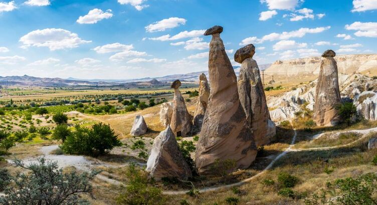  1 Mayıs Özel Kapadokya Ihlara Vadisi ve Hacı Bektaş Turu (1 Gece Otel Konaklamalı