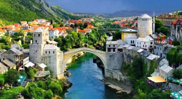 Kosovalı Büyük Balkanlar Turu Thy ile Extra Turlar ve Akşam Yemekleri Dahil 6 Gece OHD-SJJ