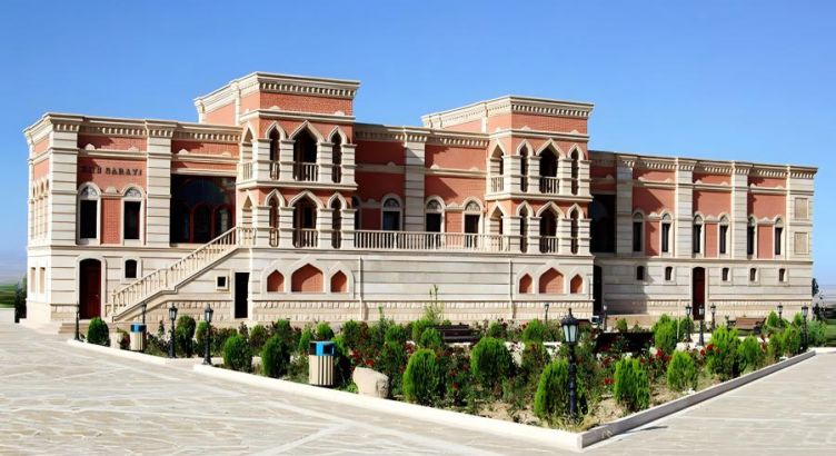 Uçaklı Kafkas Üçgeni Doğu Ekspresi Van Nahçıvan Kars Turu