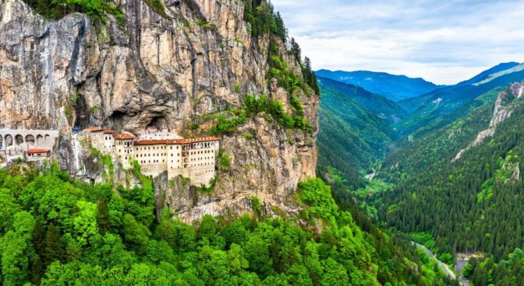 Thy İle Uçaklı Karadeniz Yaylaları ve Batum Turu