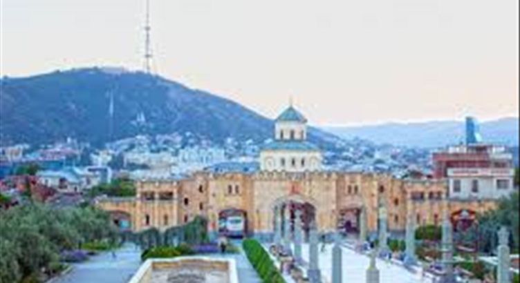Ajet Hy ile Viva Tiflis Turu