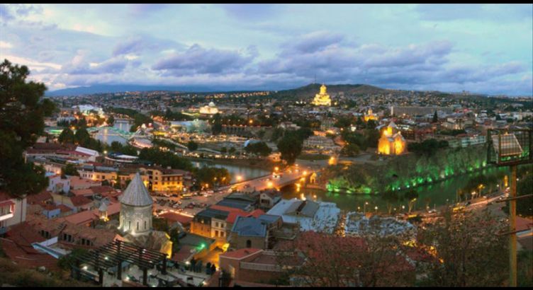 Ajet Hy ile Viva Tiflis Turu