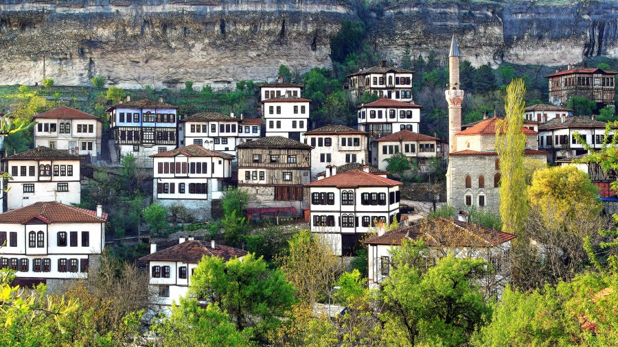 Batı Karadeniz Abant Safranbolu Amasra Turu